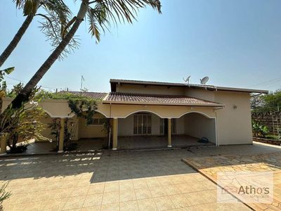Chácara, 3 quartos, 1022 m² - Foto 2