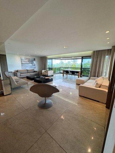 Apartamento, 3 quartos, 256 m² - Foto 2
