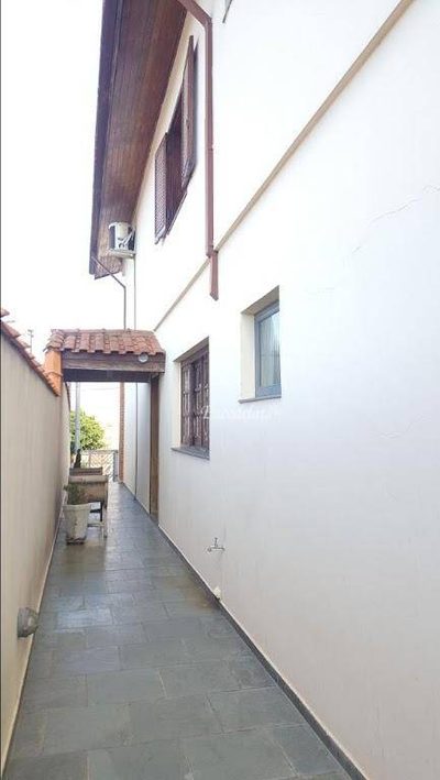 Sobrado, 3 quartos, 218 m² - Foto 4