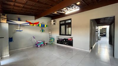 Casa, 2 quartos, 111 m² - Foto 1