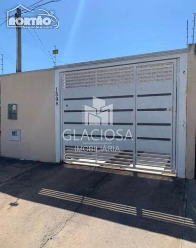 Casa, 3 quartos, 90 m² - Foto 2
