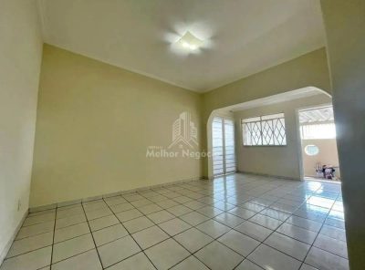 Casa, 3 quartos, 224 m² - Foto 2