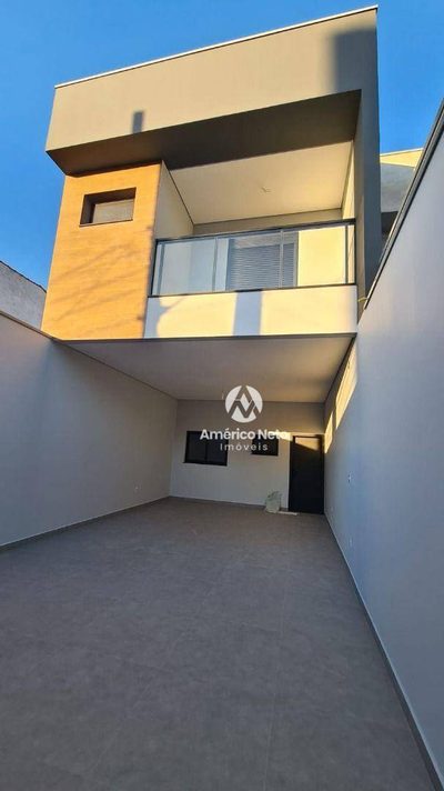 Sobrado, 3 quartos, 224 m² - Foto 1