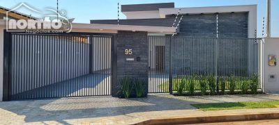 Casa, 4 quartos, 165 m² - Foto 1