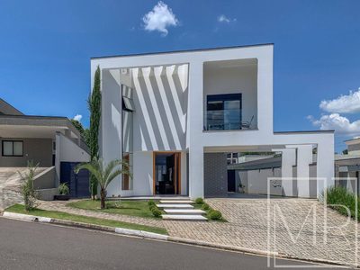 Casa, 3 quartos, 266 m² - Foto 2