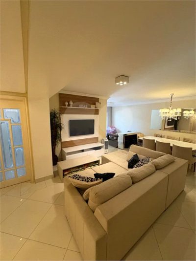 Apartamento, 3 quartos, 140 m² - Foto 3