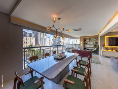 Apartamento, 3 quartos, 213 m² - Foto 1