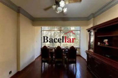 Apartamento, 4 quartos, 140 m² - Foto 2