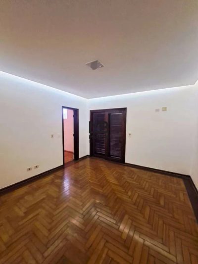Casa, 3 quartos, 541 m² - Foto 2
