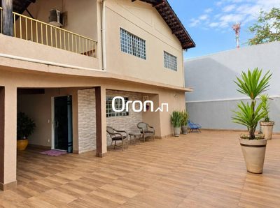 Sobrado, 3 quartos, 280 m² - Foto 1