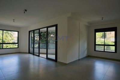 Apartamento, 3 quartos, 150 m² - Foto 2
