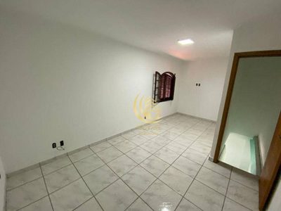 Casa, 3 quartos, 270 m² - Foto 4