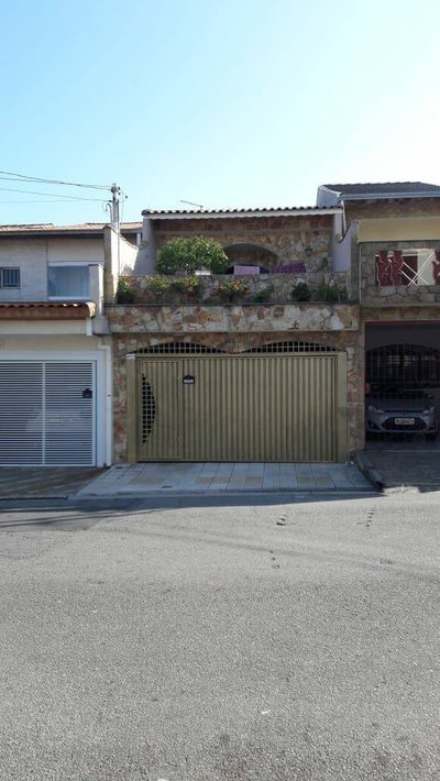 Sobrado, 3 quartos, 196 m² - Foto 1