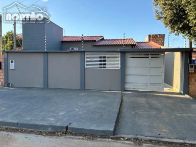 Casa, 2 quartos, 170 m² - Foto 1