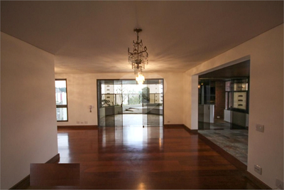 Apartamento, 4 quartos, 240 m² - Foto 1