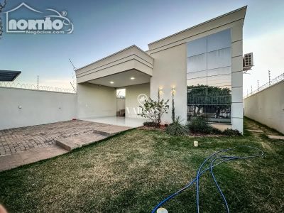 Casa, 3 quartos, 147 m² - Foto 2