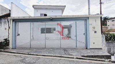 Sobrado, 3 quartos, 200 m² - Foto 1