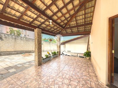 Casa, 3 quartos, 263 m² - Foto 3