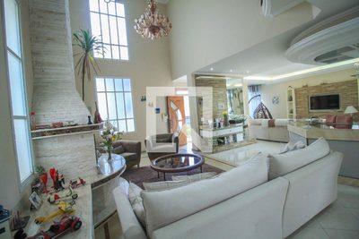 Casa, 4 quartos, 358 m² - Foto 2