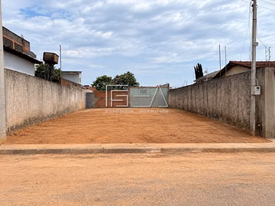 Terreno, 210 m² - Foto 1