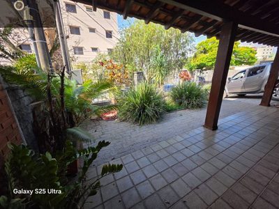 Casa, 3 quartos, 250 m² - Foto 4