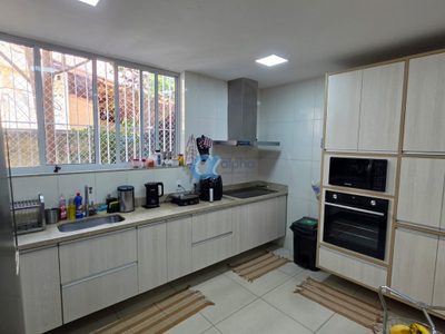 Casa, 4 quartos, 370 m² - Foto 3