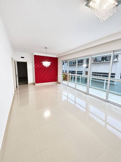 Apartamento, 3 quartos, 225 m² - Foto 2