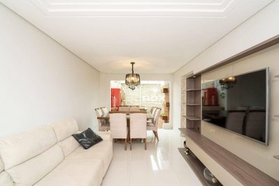 Sobrado, 3 quartos, 157 m² - Foto 1
