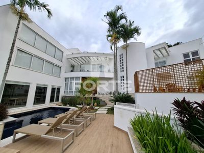 Casa, 4 quartos, 550 m² - Foto 1