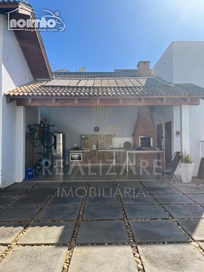 Casa, 3 quartos, 224 m² - Foto 5