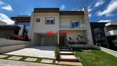 Sobrado, 3 quartos, 277 m² - Foto 1