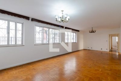 Apartamento, 3 quartos, 152 m² - Foto 1