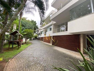 Casa, 4 quartos, 425 m² - Foto 1