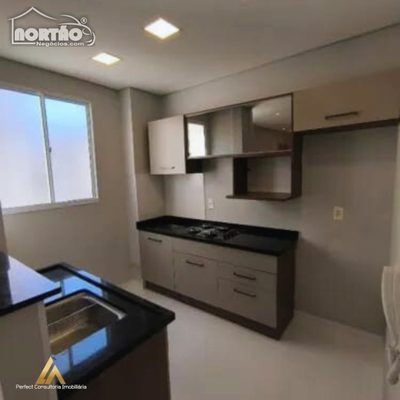 Casa, 3 quartos, 42 m² - Foto 1