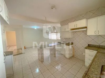 Casa, 3 quartos, 273 m² - Foto 2