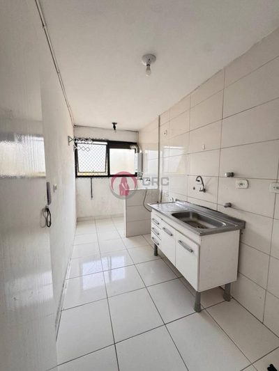 Apartamento, 2 quartos, 45 m² - Foto 2