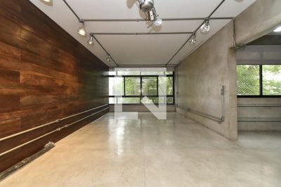 Apartamento, 1 quarto, 132 m² - Foto 1