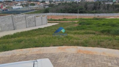 Terreno, 303 m² - Foto 1