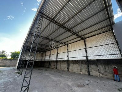 Depósito-Galpão, 1000 m² - Foto 1