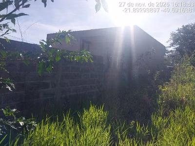 Casa, 2 quartos, 200 m² - Foto 1