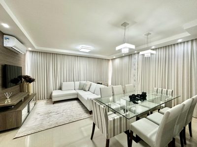 Apartamento, 4 quartos, 215 m² - Foto 1