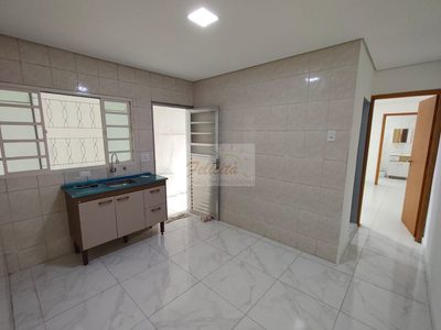 Casa, 2 quartos, 210 m² - Foto 2