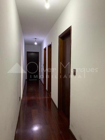 Sobrado, 9 quartos, 200 m² - Foto 5