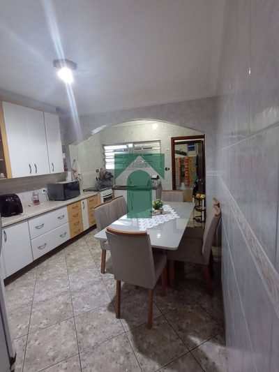 Sobrado, 3 quartos, 200 m² - Foto 5
