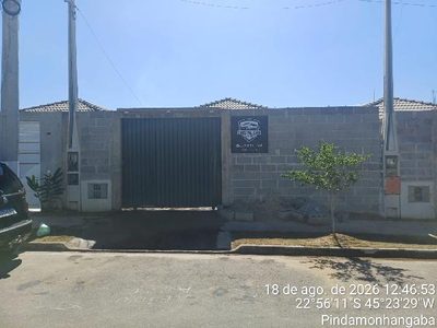 Casa, 2 quartos, 175 m² - Foto 1