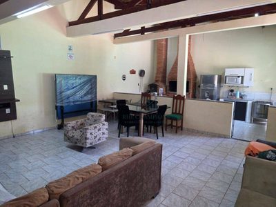 Chácara, 2 quartos, 1000 m² - Foto 1