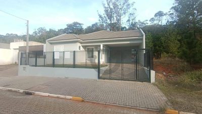 Casa, 3 quartos, 141 m² - Foto 2