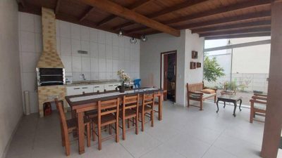 Casa, 3 quartos, 209 m² - Foto 3