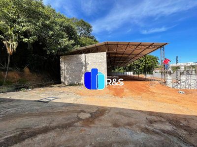Depósito-Galpão, 749 m² - Foto 1