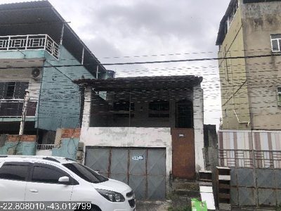 Casa, 2 quartos, 82 m² - Foto 1